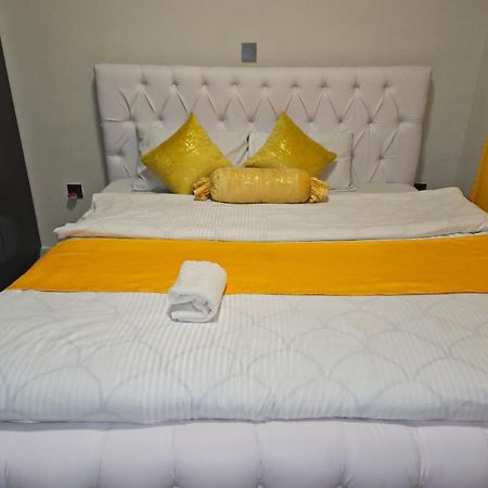 Royalty Cubes-Jkia Otel Nairobi Dış mekan fotoğraf